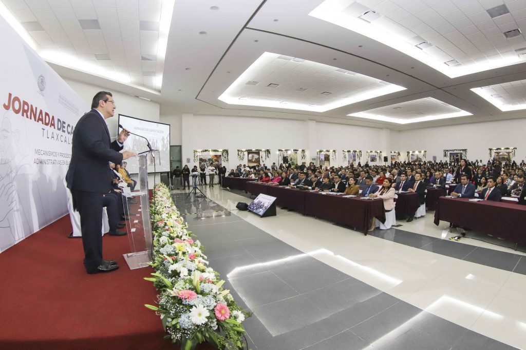 Trabajo coordinado para incrementar fortaleza institucional de municipios: Marco Mena