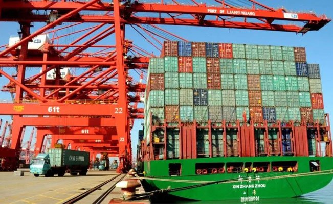 La información oportuna de comercio exterior de febrero de 2020 indica un superávit comercial de 2,911 millones de dólares