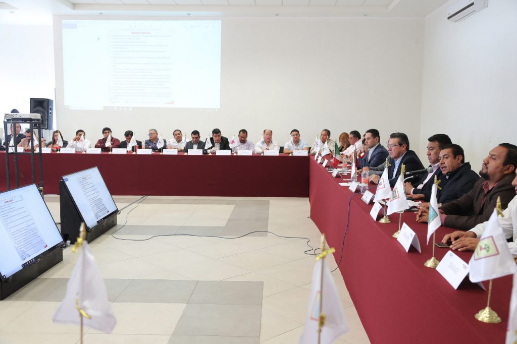 Vigilar escuelas pide FDO a alcaldes