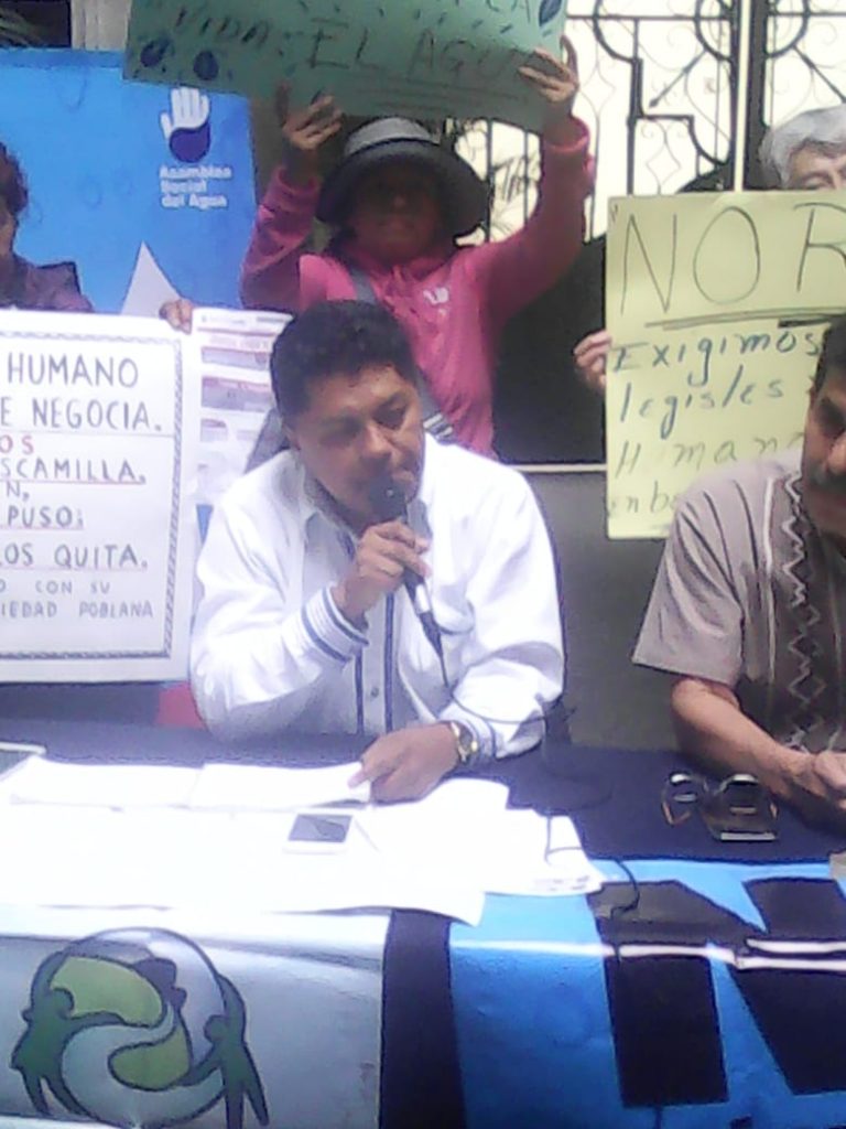 Los diputados locales legalizaron el corte de agua y drenaje, acusa dirigente de ASA