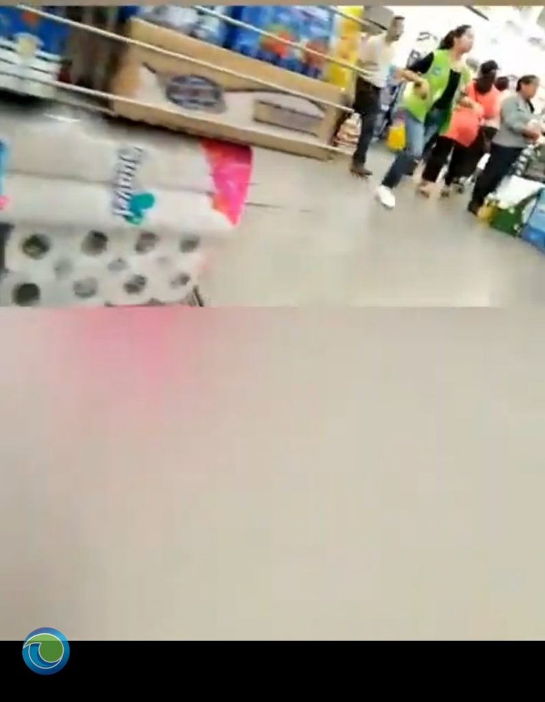 Pánico de poblanos acaba con productos de limpieza en las tiendas