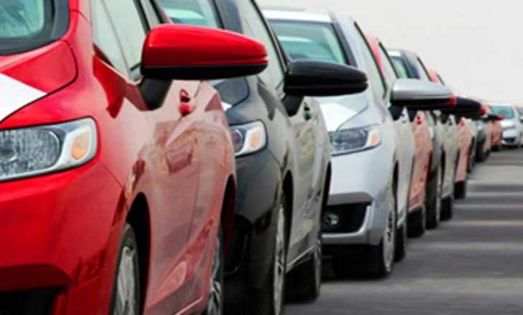 Producción y ventas de vehículos ligeros