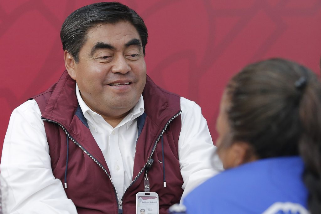 El gobernador te da soluciones favorables, afirma ciudadana Soledad Ramos