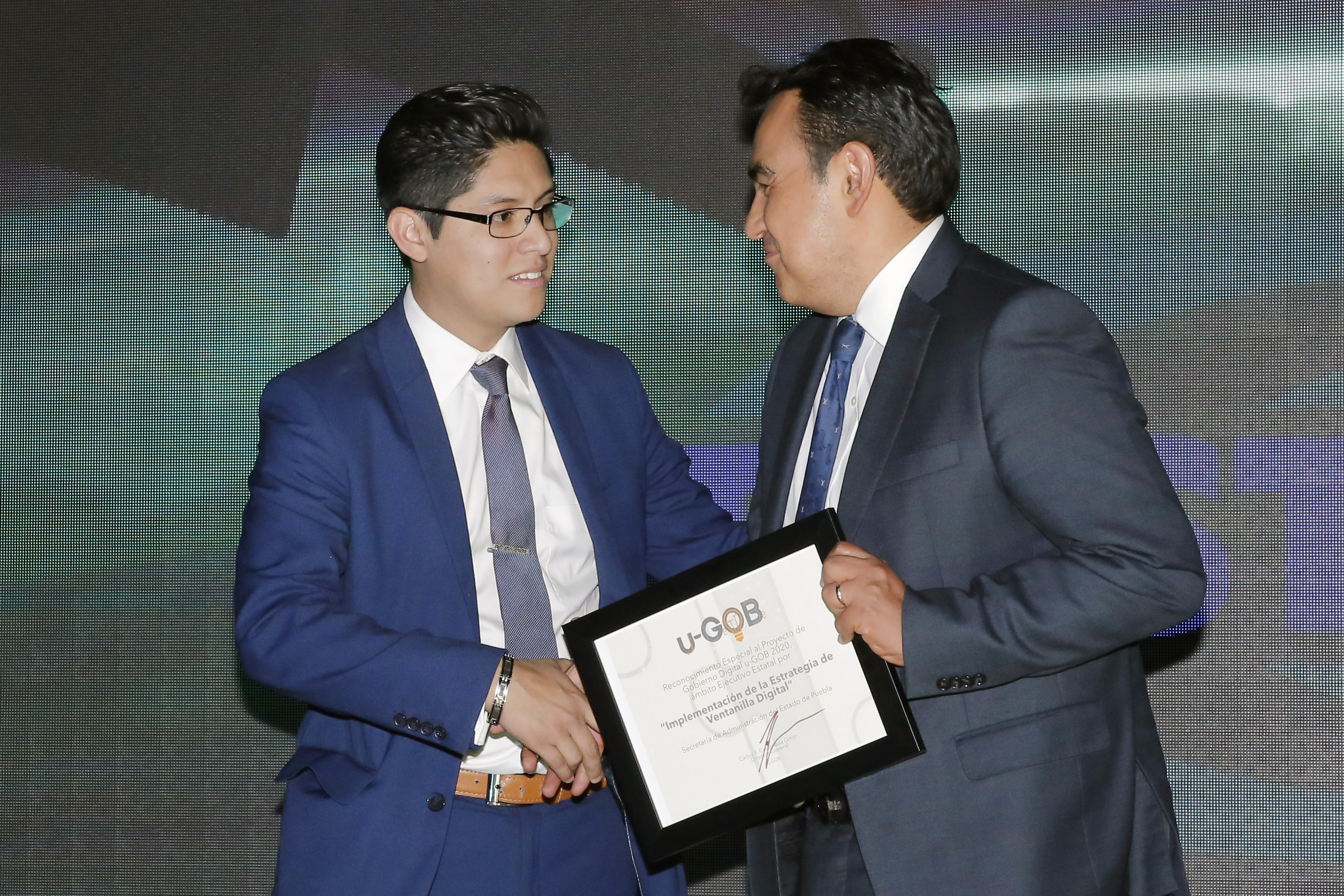 Recibe el gobierno de Puebla premio a innovación pública