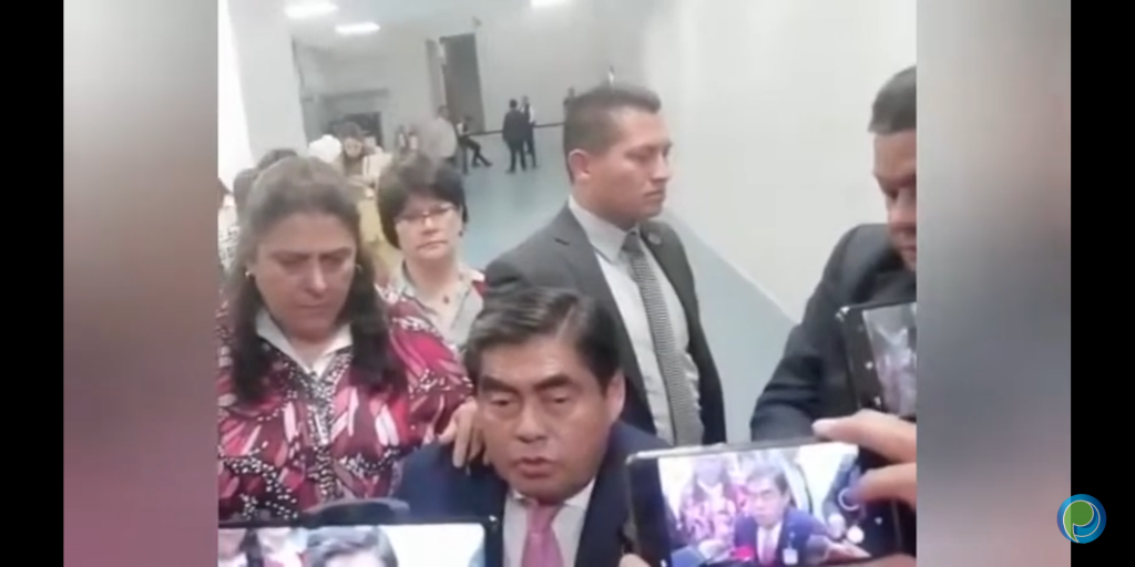 Gobernador Barbosa adelantó que Lourdes Rosales seria destituida de la policía municipal