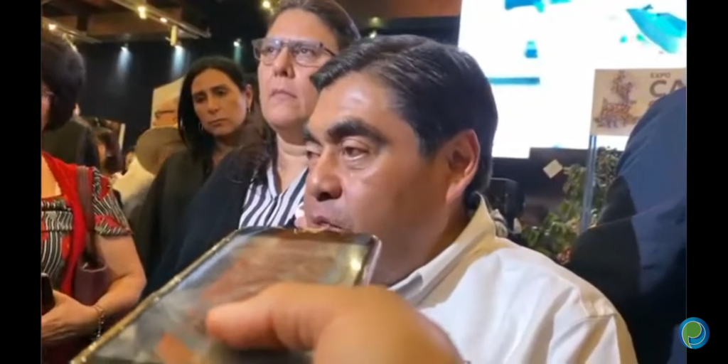 El gobernador Barbosa indicó que se tomarán previsiones por el Coronavirus, sin detener a Puebla