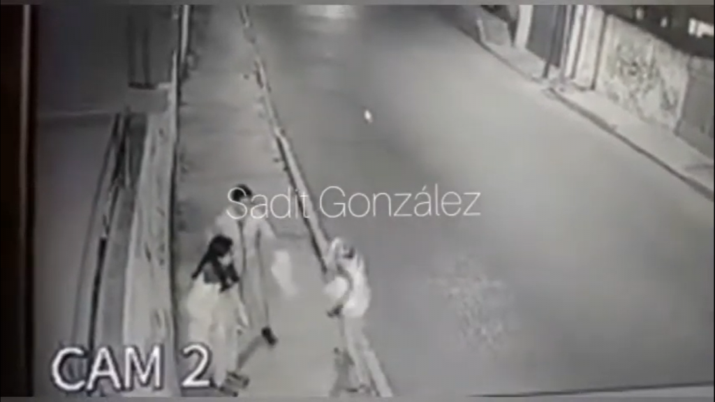 Mientras se acumulan asaltos en Sn Pablo Xochimehuacan, edil auxiliar se ocupa de bailes sonideros