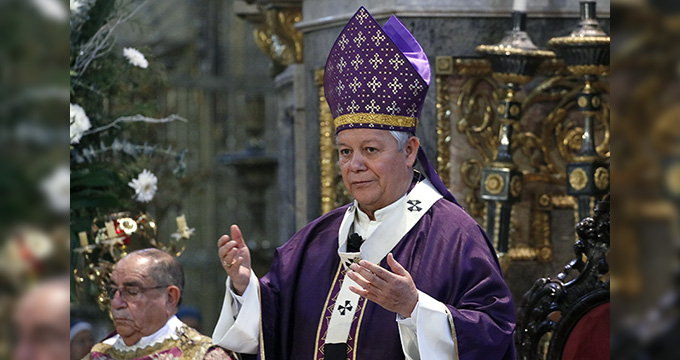 Arzobispo Víctor Sánchez realiza la misa del tercer domingo de Cuaresma