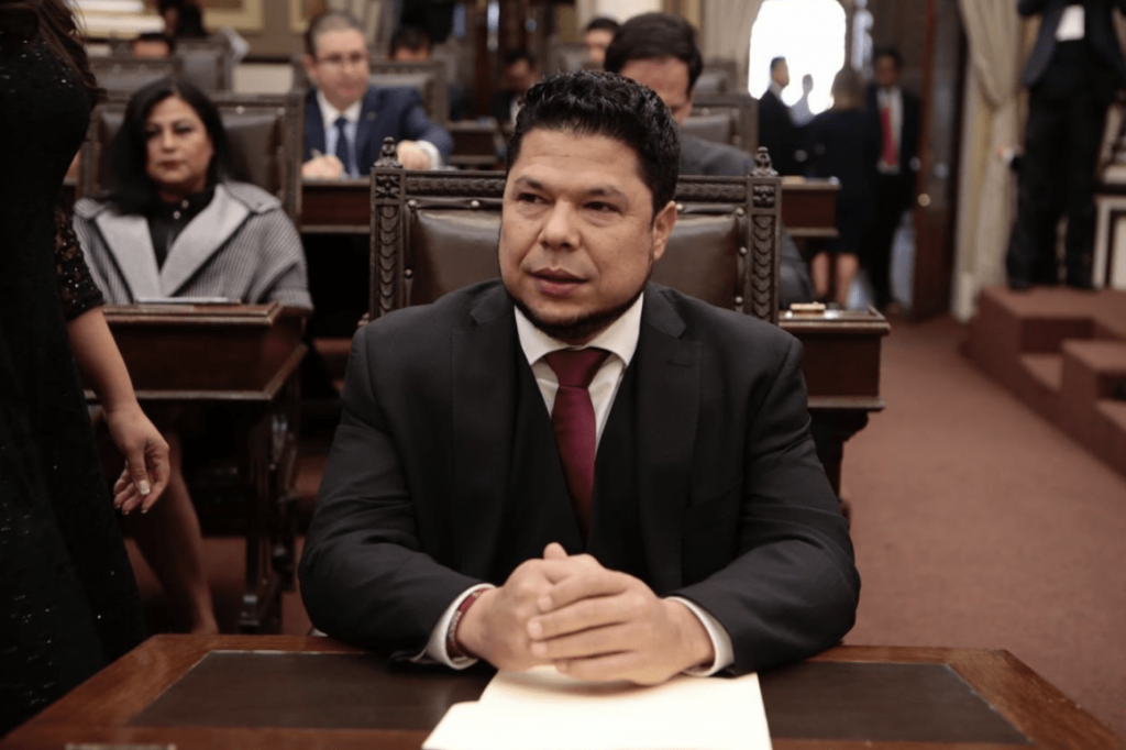 Sesiones en línea son totalmente legales: Biestro Medinilla