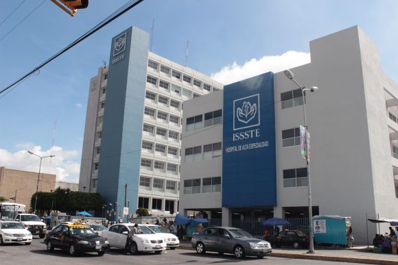 Facilita ISSSTEP 160 trámites y servicios a derechohabientes de Acatlán