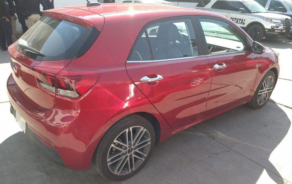 Desde Tlaxcala: SSC asegura a una persona, un vehículo robado y dinero en efectivo