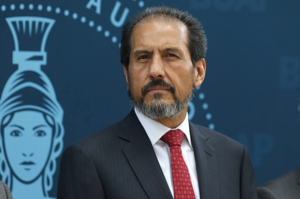 Anuncia Alfonso Esparza nuevas plazas en el Hospital Universitario para atender crisis del Coronavirus