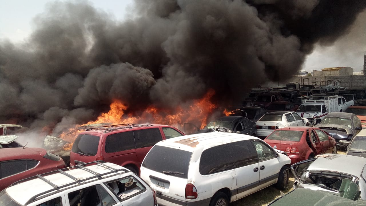 Se quema el corralón de vehículos de Chachapa