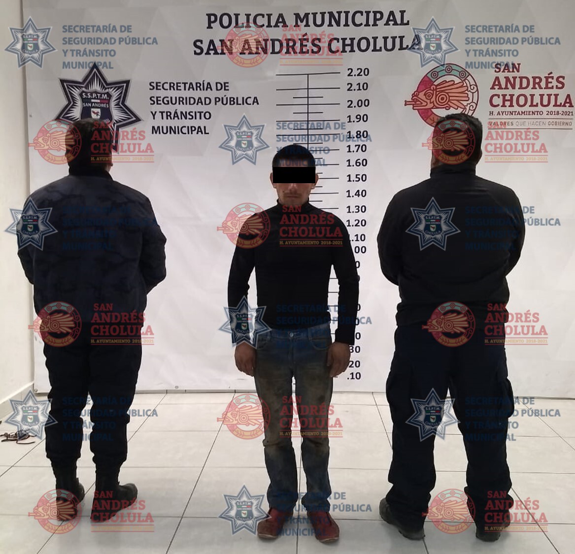 Policías de San Andrés Cholula atrapa a supuesto feminicida en Acatepec