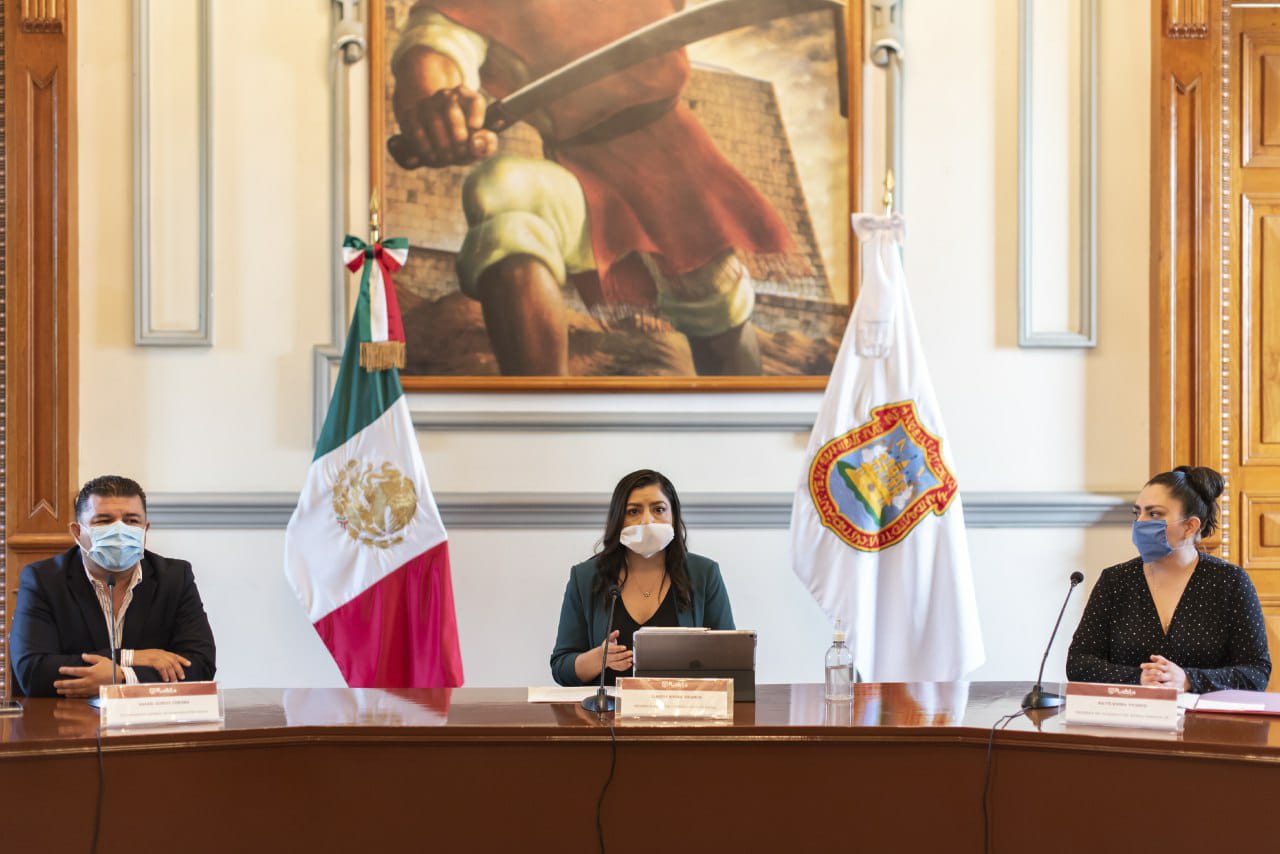 5 mdp destinará ayuntamiento de Puebla para la entrega de pago de luz y kits de salud