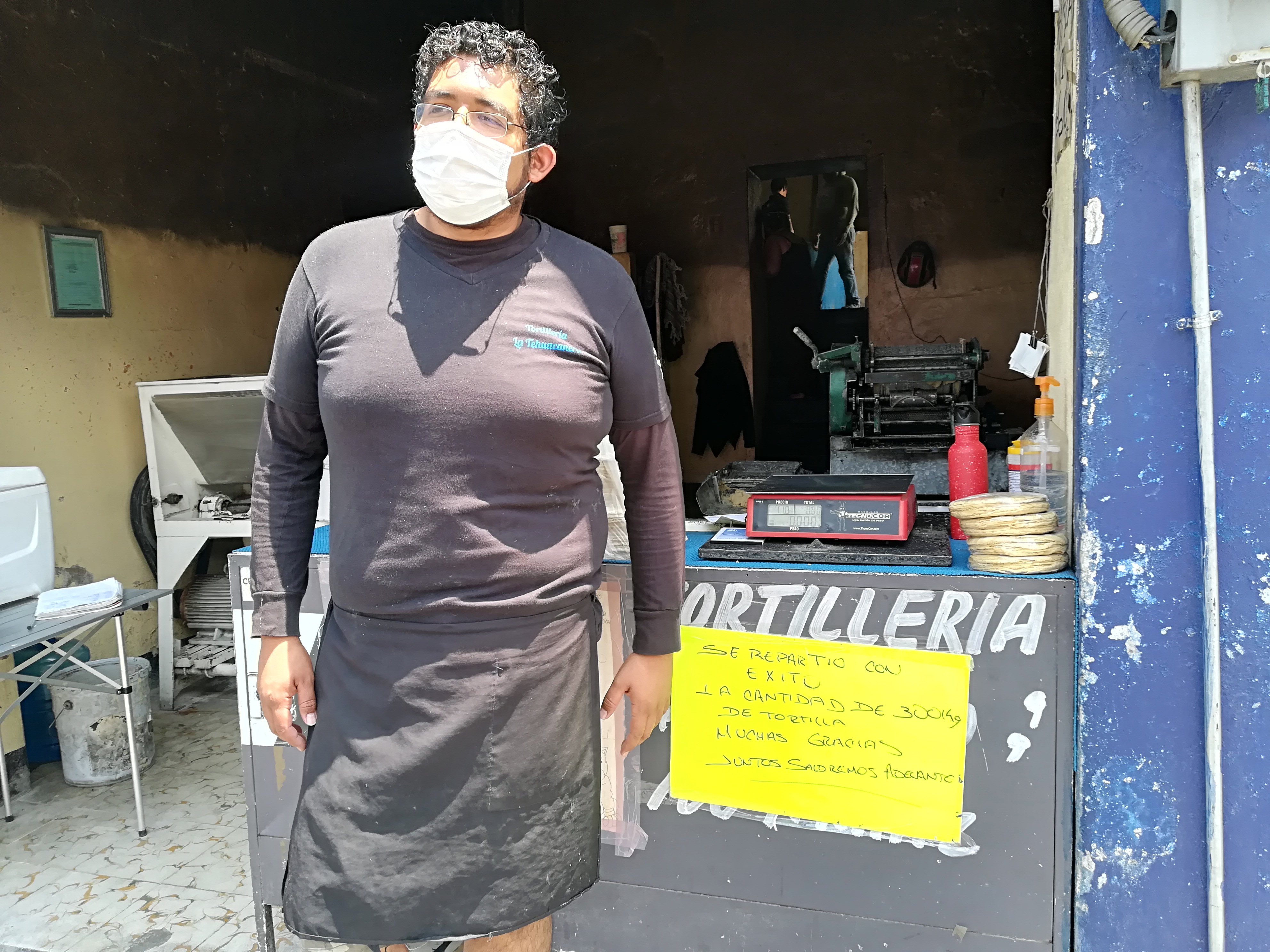 Dueños de tortillería la Tehuacana regala 300 kilos por covid-19