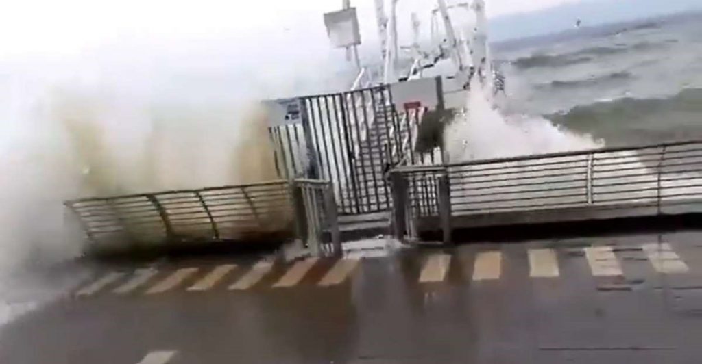 Mar de Galilea se desborda por primera vez desde hace 300 años