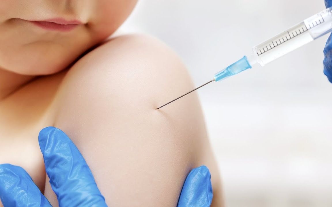 Por cada niño que se deja de vacunar para no contagiarse de la COVID-19, pueden morir 10