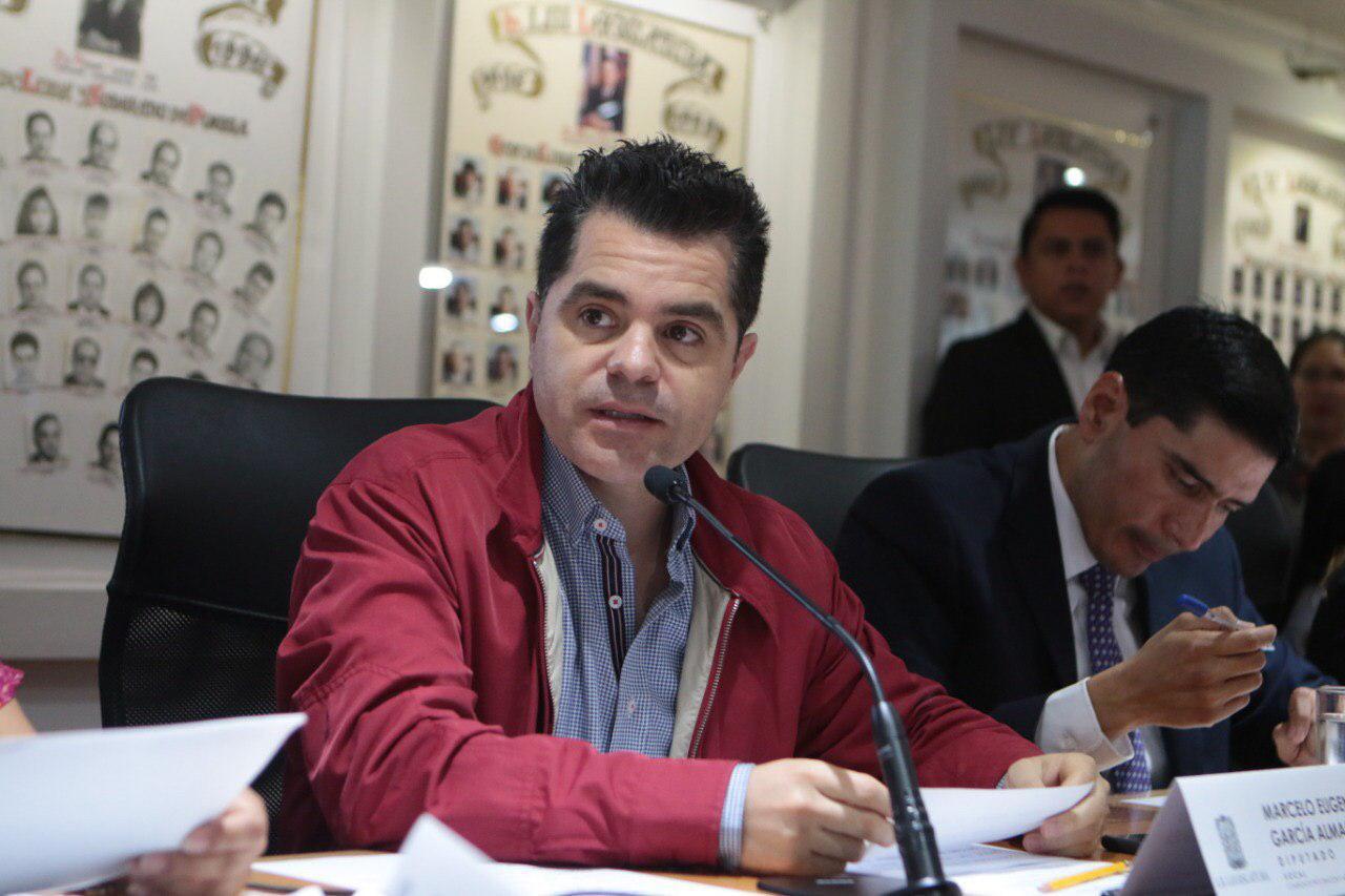 Marcelo García Almaguer, diputado sin partido, presenta iniciativa de reforma a la nueva Ley de Educación