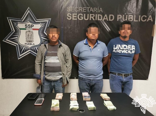 Detiene SSP a tres hombres que transportaban más de 330 mil pesos