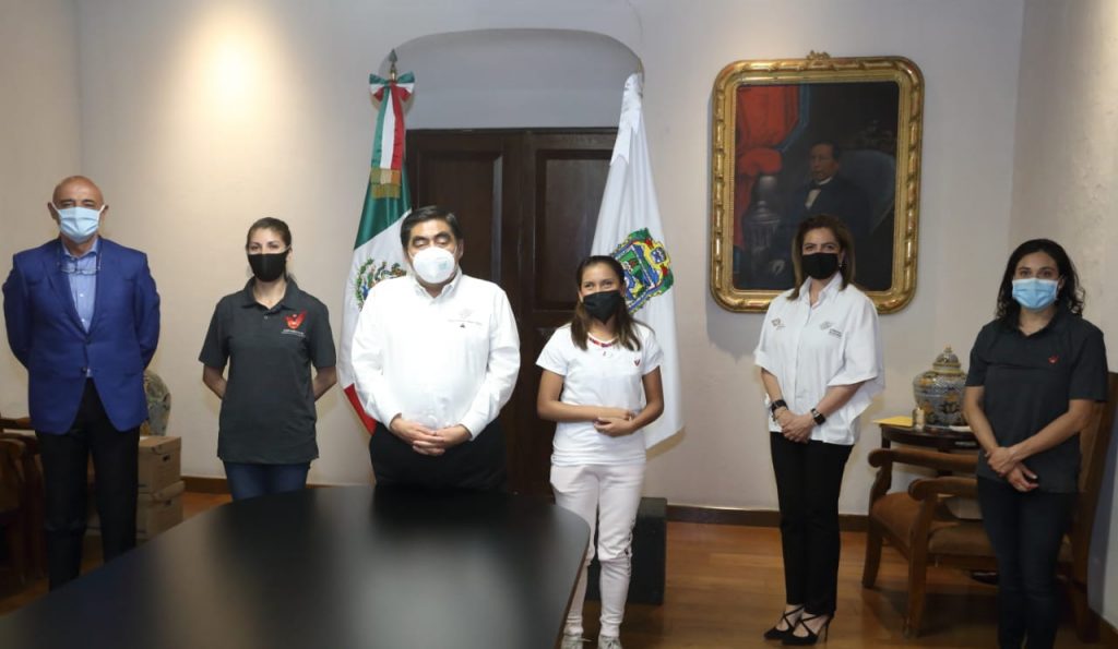 La crisis exige una nueva visión entre la sociedad y el gobierno: Miguel Barbosa