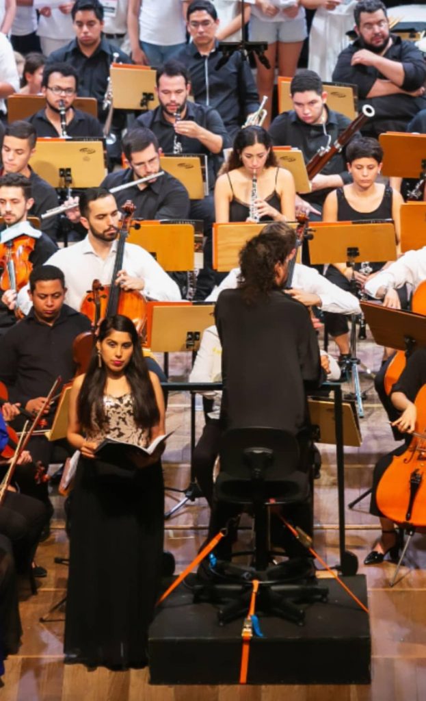 Toca el arte y crea cultura Con Fiorella Gutiérrez