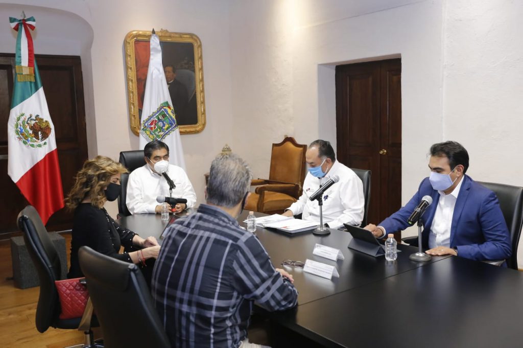 Gobierno de Puebla, apegado al semáforo nacional Covid19, subrayó Miguel Barbosa