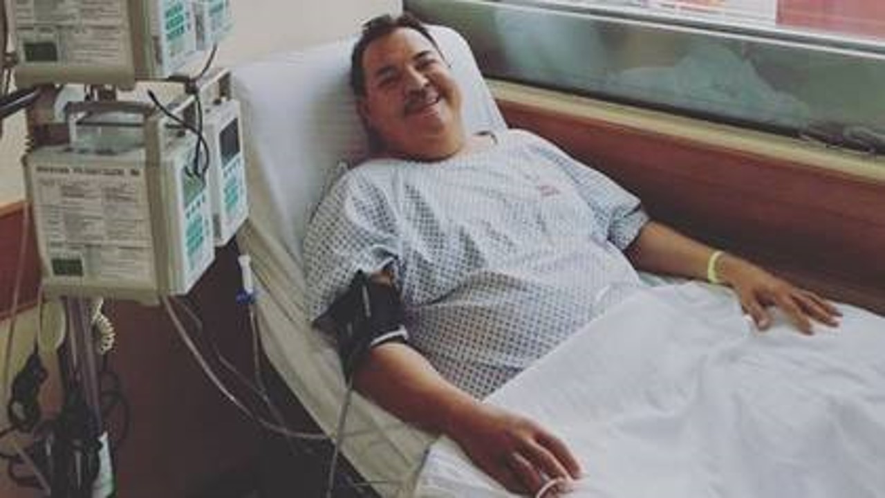 Julio Preciado dio positivo a COVID-19 y está hospitalizado