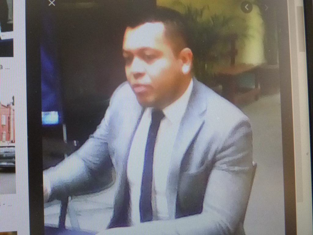 Está mal redactado el artículo 105 de la Ley Estatal de Educación, afirma empresario