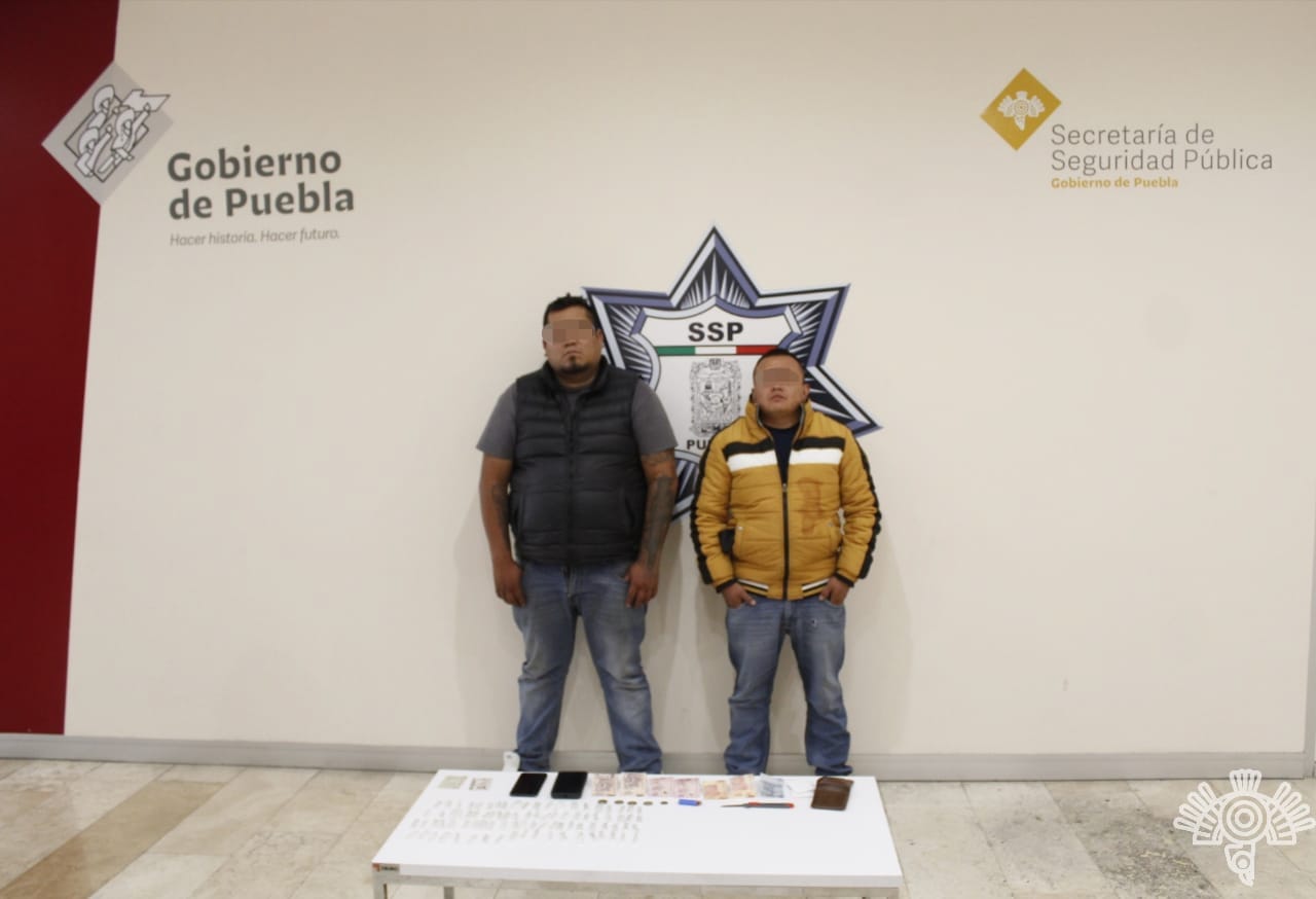 Detiene SSP a dos presuntos narcomenudistas de “El Trompas” en Texmelucan
