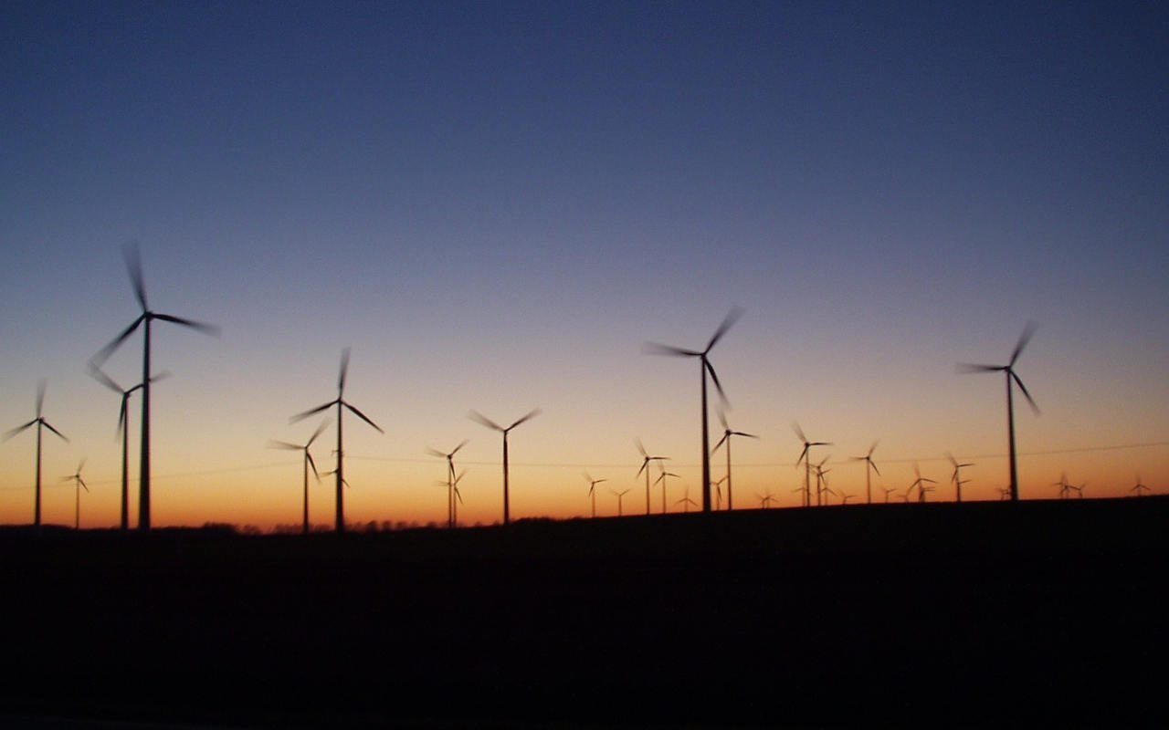 Peligran inversiones europeas en México por ajustes en energías renovables