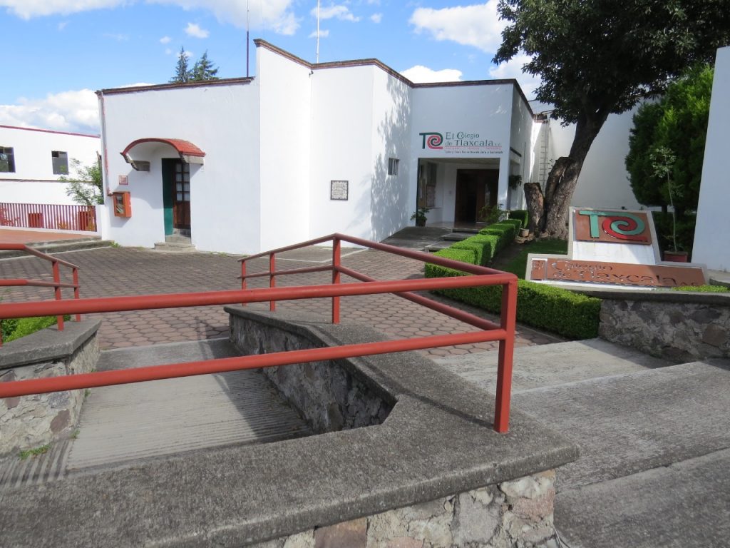 Ofrece COLTLAX servicios especializados a través de centro interdisciplinario.