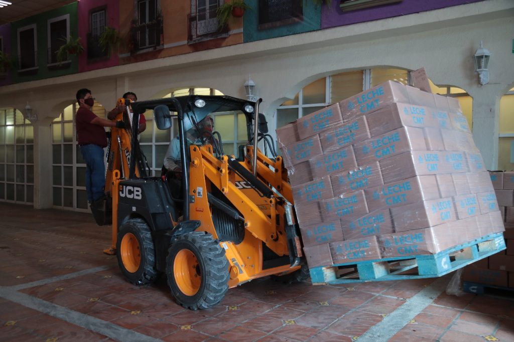 Recibe San Andrés Cholula 20 mil litros de leche de la secretaría de Bienestar Estatal