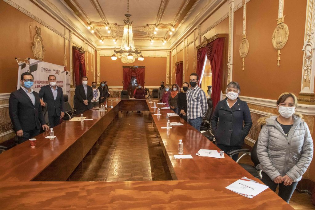 En Tlaxcala se conservan 6 mil empleos con la entrega de 44 MDP en créditos por COVID-19: Marco Mena.