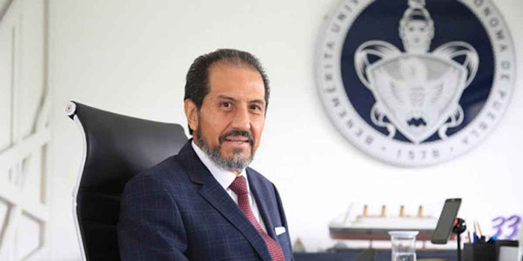 BUAP tendrá una dirección Institucional de la Igualdad de Género, confirmó el rector Alfonso Esparza