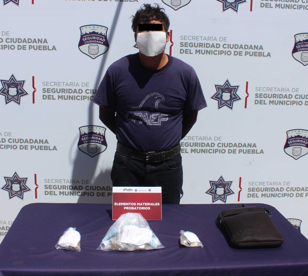 En acción efectiva, detuvo Policía Municipal de Puebla a hombre por robo a sucursal de Bodega Aurrerá