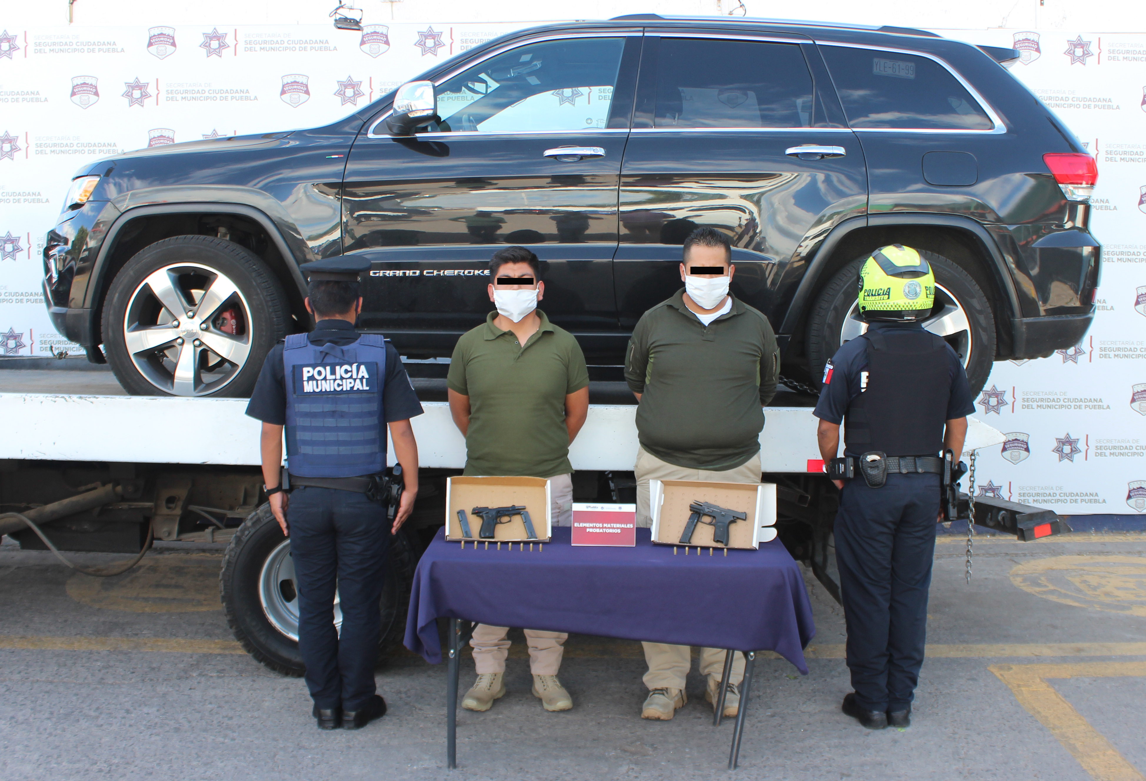 Aseguró Policía Municipal de Puebla dos armas de fuego;una pareja fue detenida.