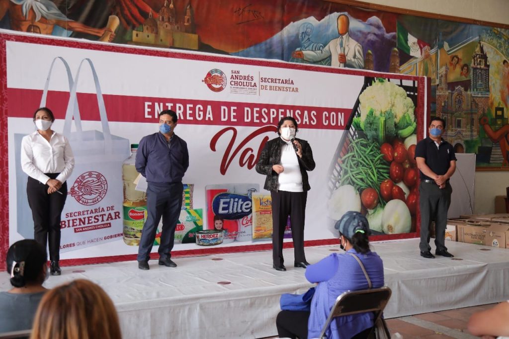 Ayuntamiento de San Andrés Cholula ha entregado mil 480 despensas en el programa “Valores a tu Mesa”: Karina Pérez Popoca