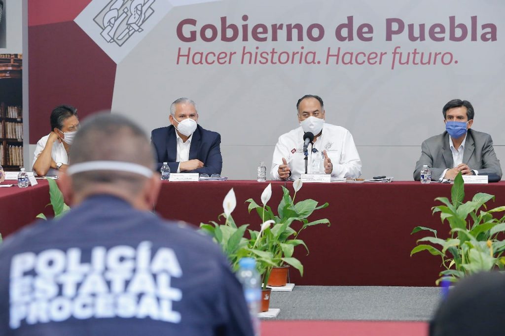 Vídeo desde Puebla: Aumento histórico para los elementos de la Secretaría de Seguridad Pública, acuerdan policías estatales y el gobierno