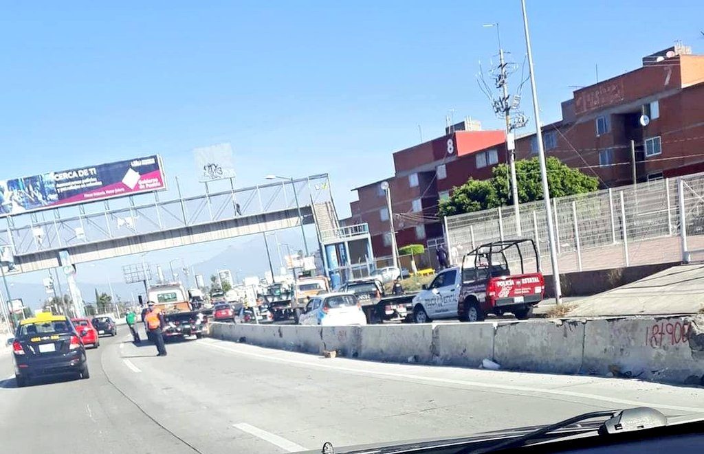 Continúan retenes en Periférico tras cancelación del ‘Hoy No Circula’; Seguridad Pública lo rechaza