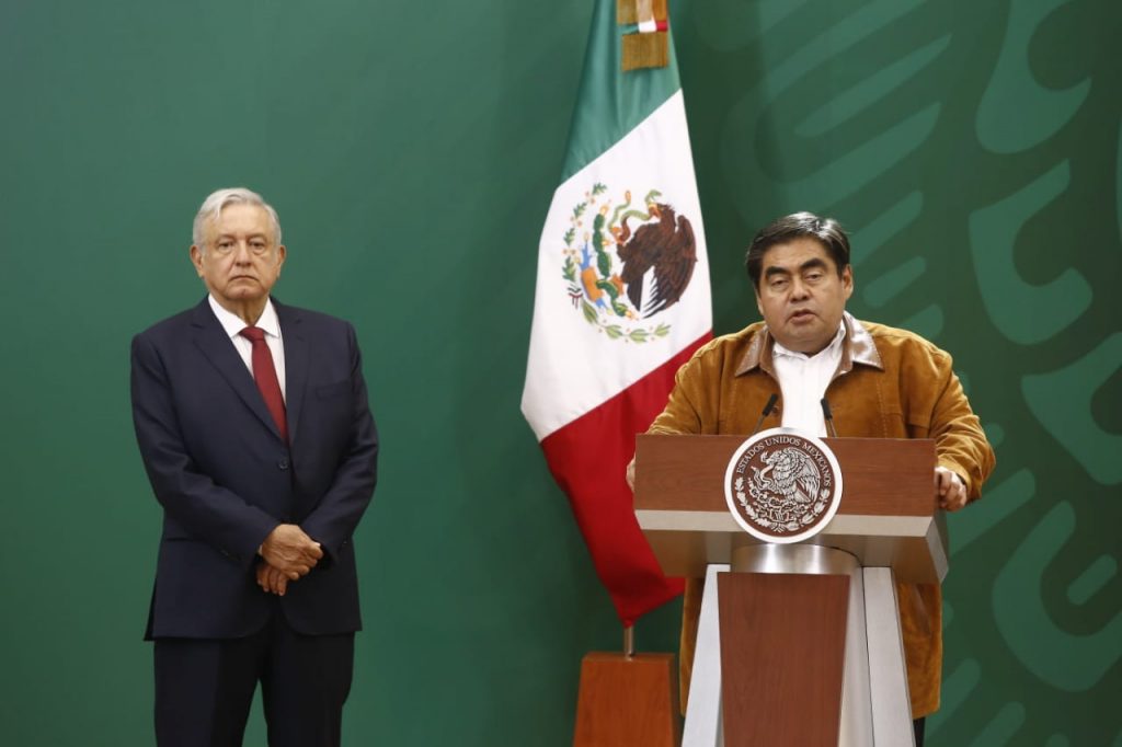 Video desde Puebla: En el estado se ha desmantelado a 60 bandas delictivas, señaló el gobernador Barbosa ante AMLO