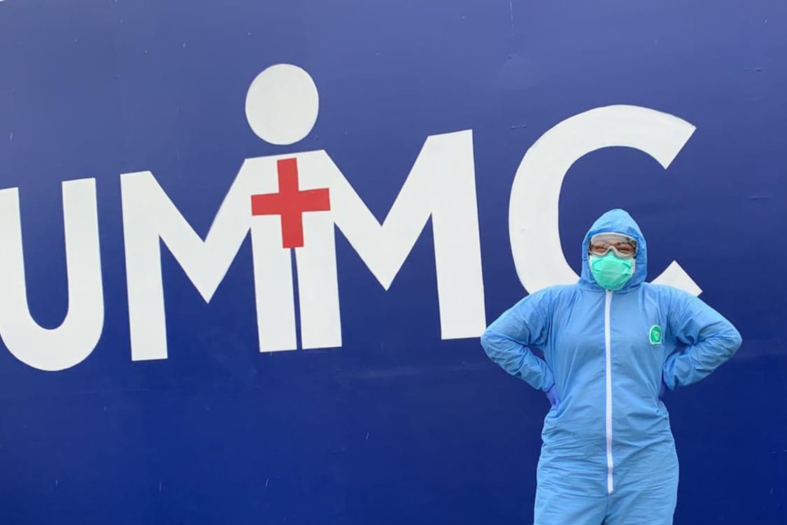 Durante la pandemia por COVID-19, estudiante de Medicina de la BUAP colabora en el United Memorial Medical Center on Tidwell