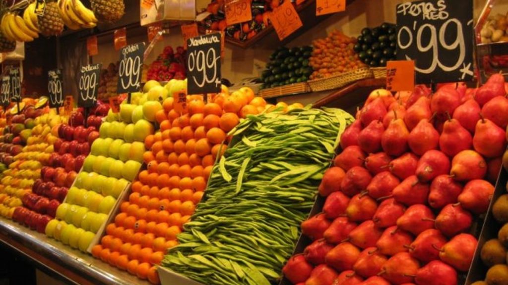 El Indicador Mensual del Consumo Privado en el Mercado Interior (IMCPMI) registró una caída de (-)2.4%