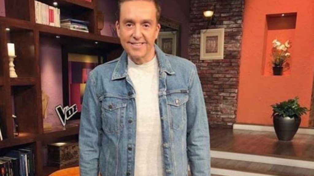 Video Daniel Bisogno y Pedro Sola a cachetadas en pleno foro de Ventaneando