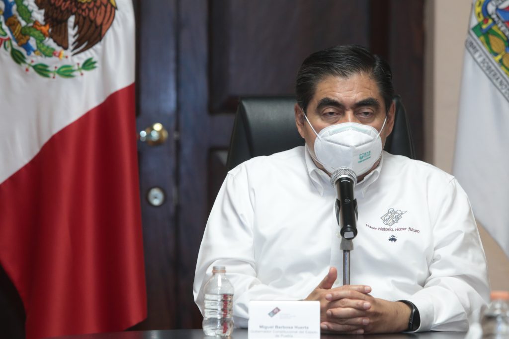 Urgente que la sociedad responda para frenar curva de contagios : Barbosa Huerta.