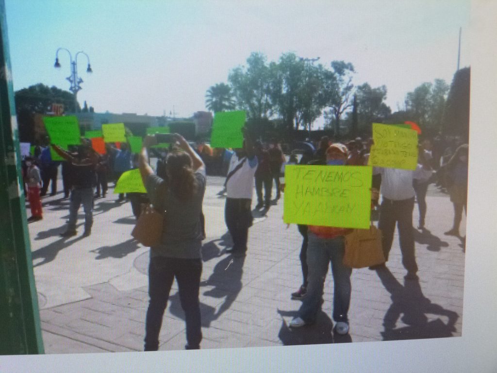 Presidente de Tepeaca, Sergio Salomón, no deja trabajar a los comerciantes…pero tampoco los apoya con despensas, acusan