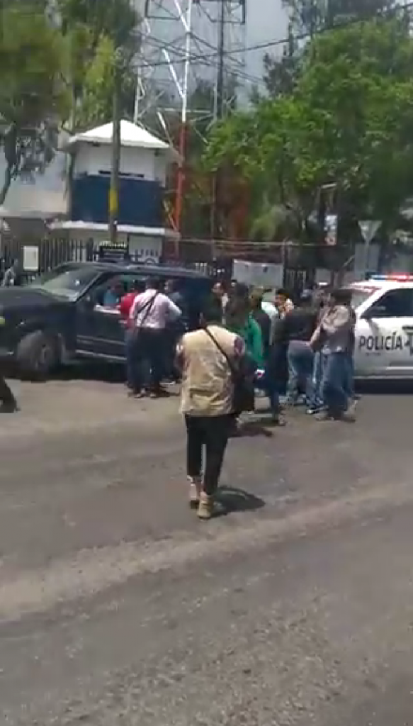¡Otra pifia de los ministeriales! detienen a reportero que cubría protesta en Tehuacán