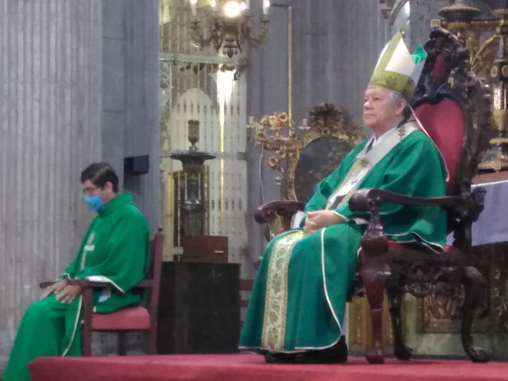 Arzobispo de Puebla aprovecha la pandemia para pronunciarse contra la legalización del aborto