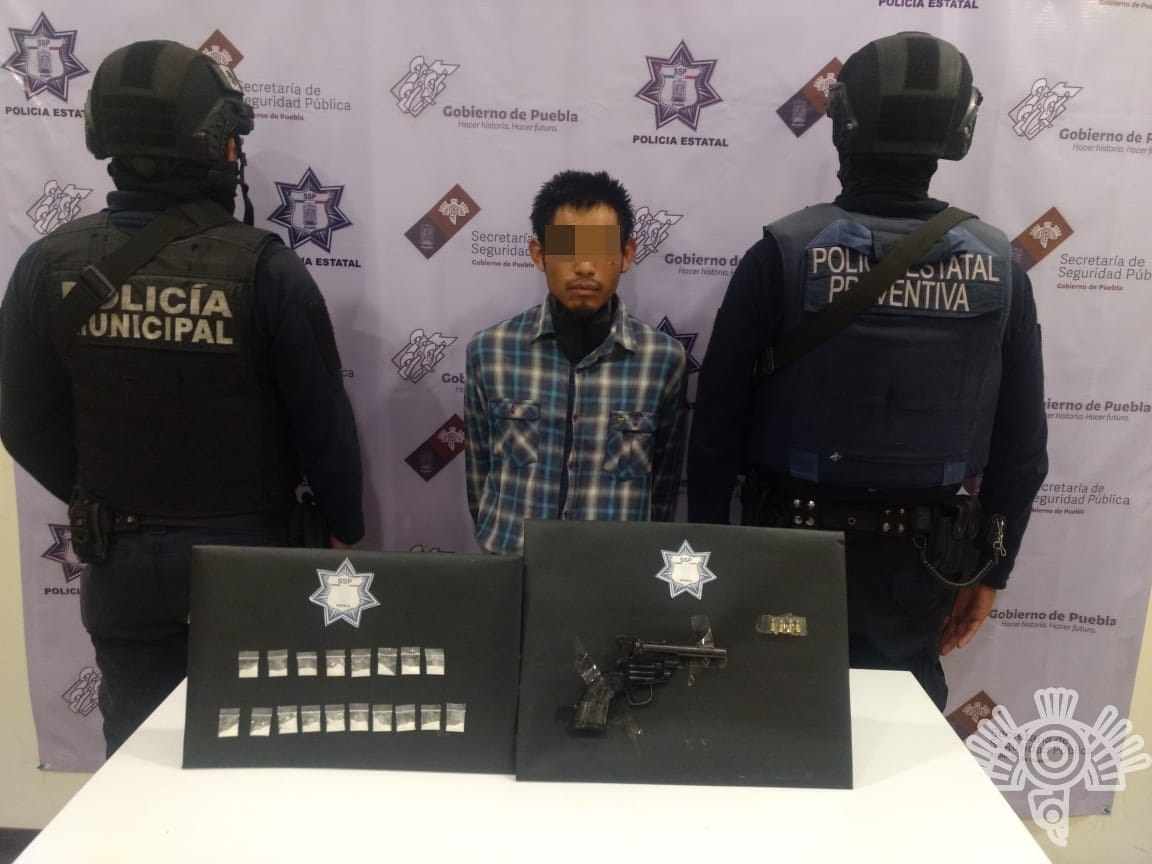Coordinación entre policías estatal y municipal permite captura de narcomenudista en Tehuacán