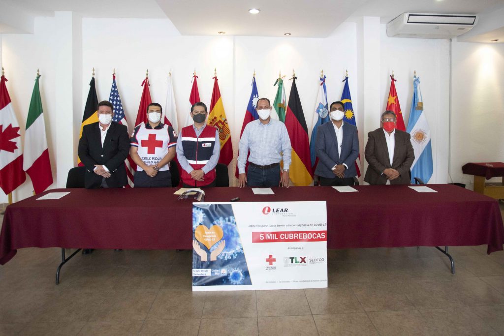 Recibe SEDECO donación de 5 mil cubrebocas por parte de Lear Corporation.